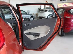 2011款 两厢 1.5L 自动 时尚型