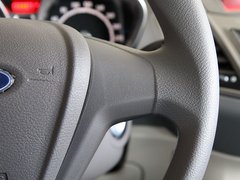 2011款 两厢 1.5L 自动 时尚型