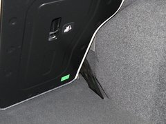2011款 两厢 1.5L 自动 时尚型