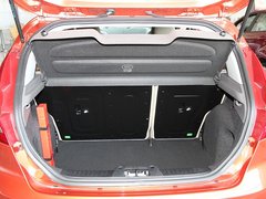 2011款 两厢 1.5L 自动 时尚型