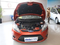2011款 两厢 1.5L 自动 时尚型