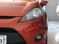 2011款 兩廂 1.5L 自動 時尚型