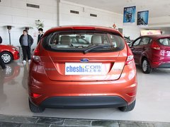 2011款 两厢 1.5L 自动 时尚型
