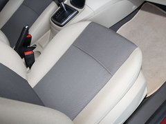 2011款 两厢 1.5L 自动 时尚型