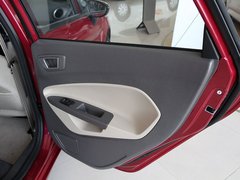 2011款 两厢 1.5L 自动 时尚型