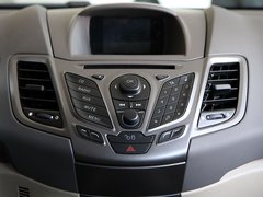 2011款 两厢 1.5L 自动 时尚型