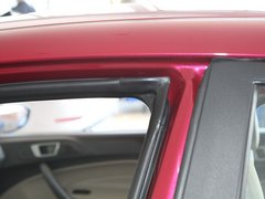 2011款 两厢 1.5L 自动 时尚型