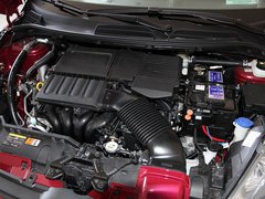 2011款 两厢 1.5L 自动 时尚型