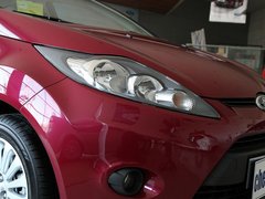 2011款 两厢 1.5L 自动 时尚型