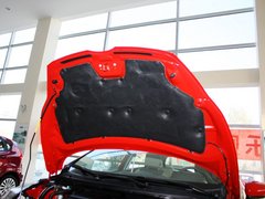 2011款 两厢 1.5L 自动 时尚型