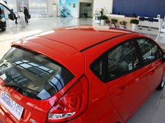 2011款 两厢 1.5L 自动 时尚型