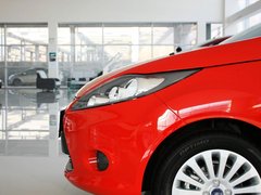 2011款 两厢 1.5L 自动 时尚型