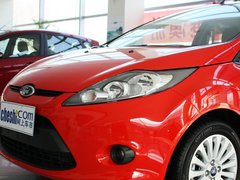 2011款 两厢 1.5L 自动 时尚型