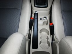 2011款 两厢 1.5L 自动 时尚型