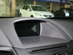 2011款 两厢 1.5L 自动 时尚型