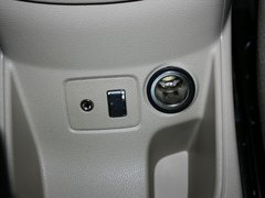2011款 兩廂 1.5L 自動 時尚型