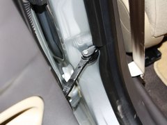 2011款 两厢 1.5L 自动 时尚型