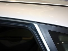 2011款 两厢 1.5L 自动 时尚型