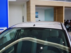 2011款 两厢 1.5L 自动 时尚型