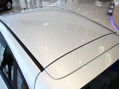 2011款 两厢 1.5L 自动 时尚型
