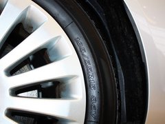 2011款 两厢 1.5L 自动 时尚型