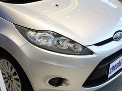 2011款 两厢 1.5L 自动 时尚型