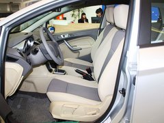 2011款 两厢 1.5L 自动 时尚型
