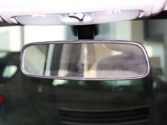 2011款 两厢 1.5L 自动 时尚型