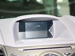 2011款 两厢 1.5L 自动 时尚型