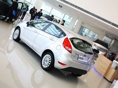 2011款 两厢 1.5L 自动 时尚型