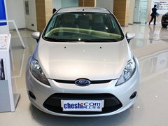 2011款 两厢 1.5L 自动 时尚型