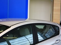 嘉年华 2011款 两厢 1.5L 自动 时尚型