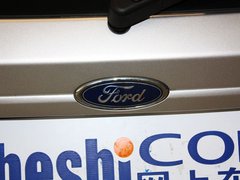 2011款 两厢 1.5L 自动 时尚型