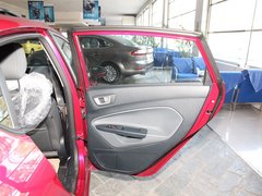 2011款 两厢 1.5L 自动 运动型
