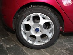 2011款 两厢 1.5L 自动 运动型