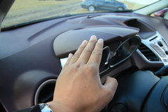 2011款 兩廂 1.5L 自動 勁動型