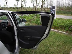 2011款 两厢 1.6SX 自动 