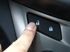 2011款 两厢 1.6SX 自动 