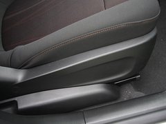 2011款 两厢 1.6SX 自动 