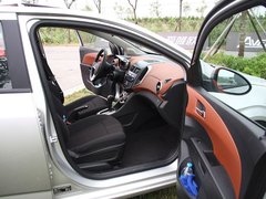 2011款 两厢 1.6SX 自动 