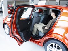 2011款 两厢 1.6SX 自动 