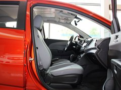 2011款 两厢 1.6SX 自动 