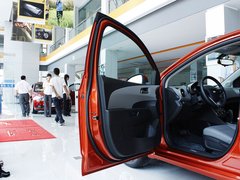 2011款 两厢 1.6SX 自动 