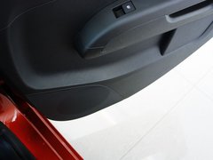2011款 两厢 1.6SX 自动 