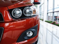 2011款 两厢 1.6SX 自动 