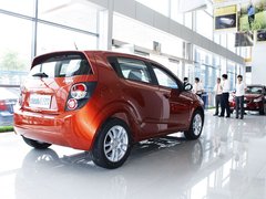 2011款 两厢 1.6SX 自动 