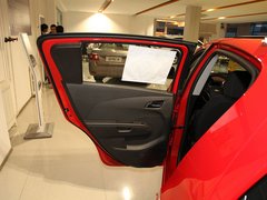2011款 两厢 1.6SX 自动 