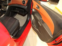 2011款 两厢 1.6SX 自动 