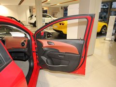 2011款 两厢 1.6SX 自动 