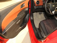 2011款 两厢 1.6SX 自动 
